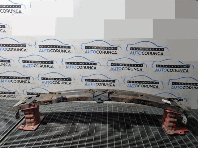 bontott RENAULT KADJAR Első Lökhárító Merevítő (Fém)