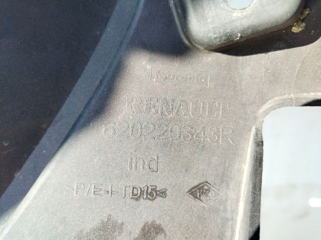 bontott RENAULT KADJAR Első Lökhárító (Üresen)