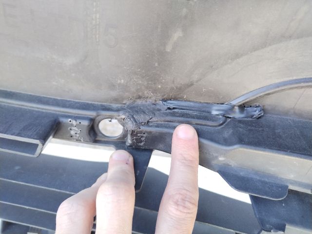 bontott RENAULT KADJAR Első Lökhárító (Üresen)