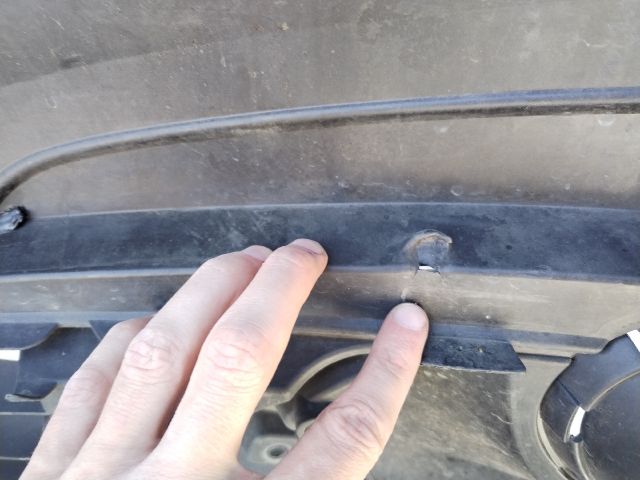 bontott RENAULT KADJAR Első Lökhárító (Üresen)