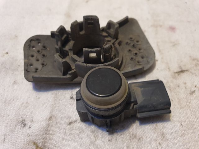 bontott RENAULT KADJAR Első Tolatóradar Fej