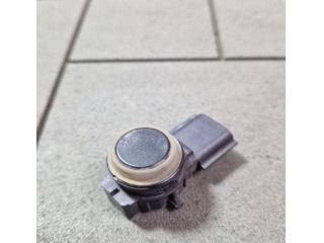 bontott RENAULT KADJAR Első Tolatóradar Fej