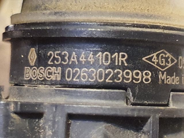 bontott RENAULT KADJAR Első Tolatóradar Fej