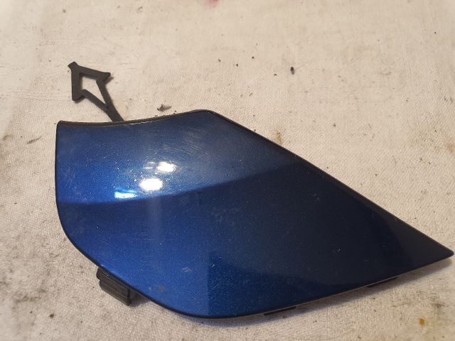 bontott RENAULT KADJAR Első Vonószem Burkolat