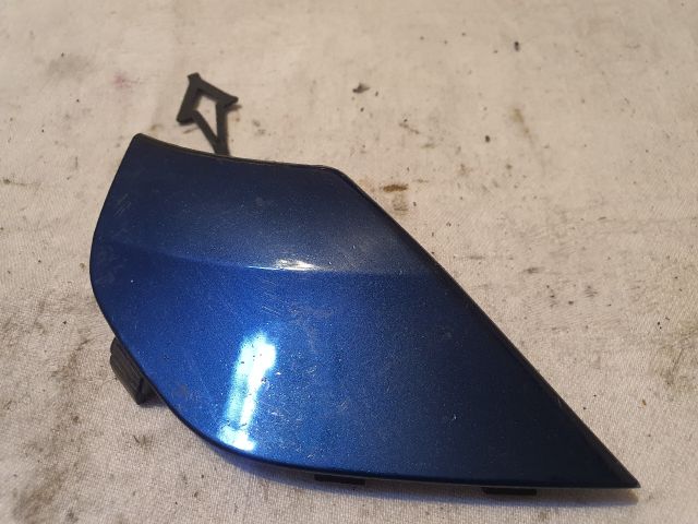 bontott RENAULT KADJAR Első Vonószem Burkolat