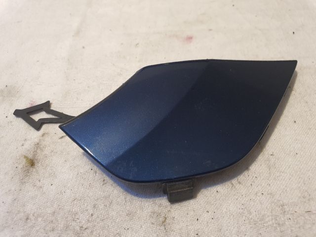 bontott RENAULT KADJAR Első Vonószem Burkolat