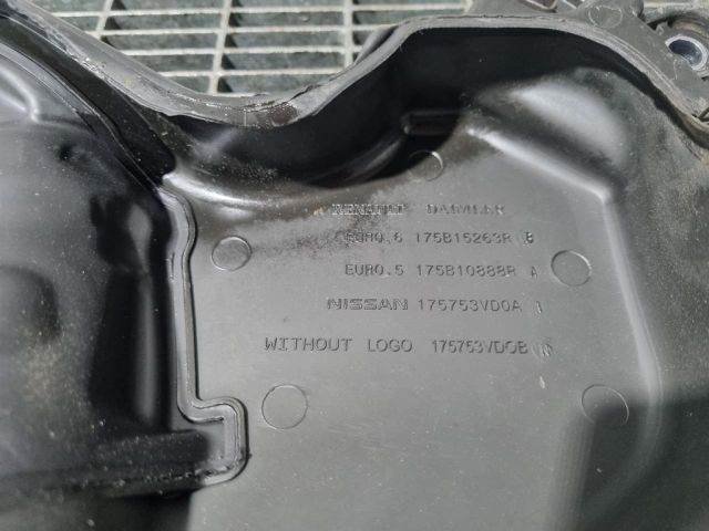 bontott RENAULT KADJAR Felső Hűtőburkolat