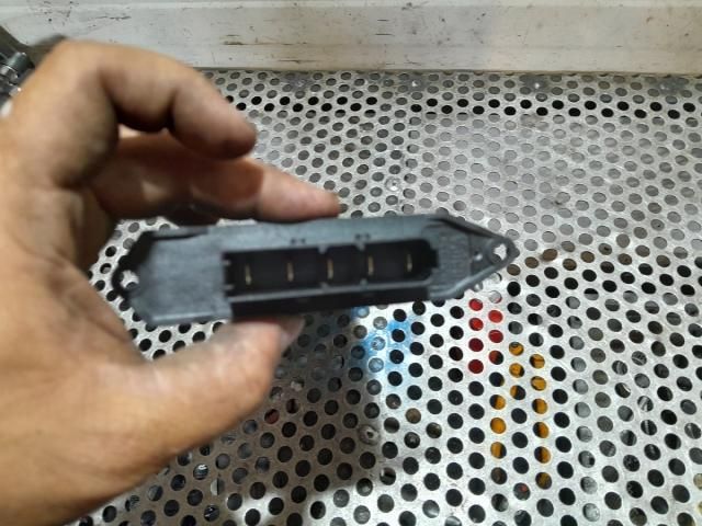 bontott RENAULT KADJAR Fűtőradiátor (Elektromos)