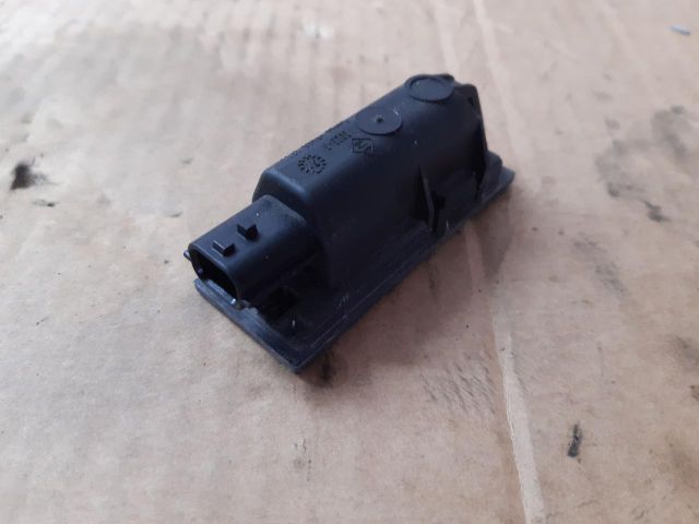 bontott RENAULT KADJAR Hátsó Rendszámtábla Világítás