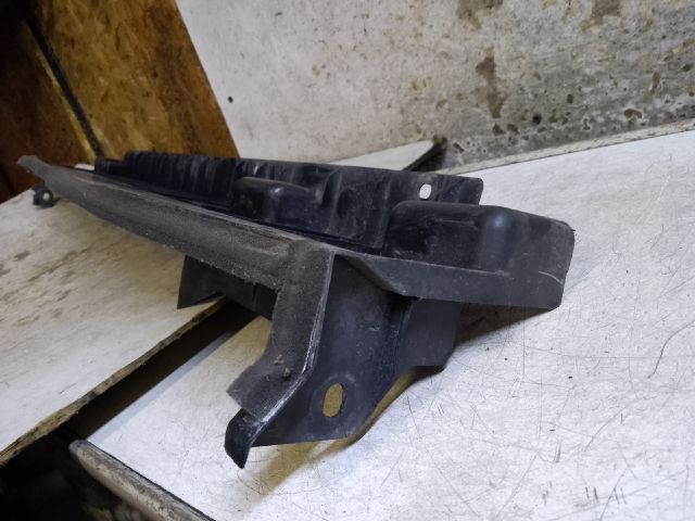 bontott RENAULT KADJAR Hűtő Légterelő