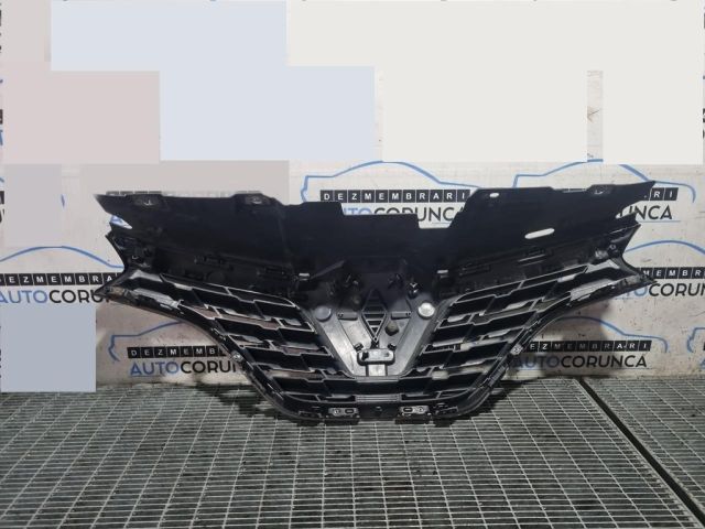 bontott RENAULT KADJAR Hűtőrács