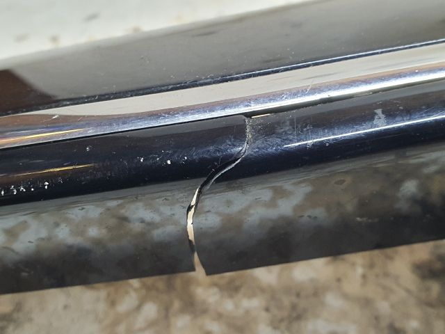 bontott RENAULT KADJAR Hűtőrács