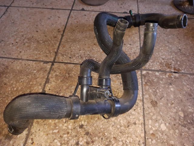 bontott RENAULT KADJAR Hűtővíz Elosztó Cső