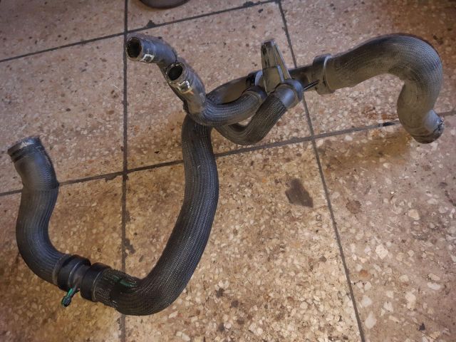 bontott RENAULT KADJAR Hűtővíz Elosztó Cső