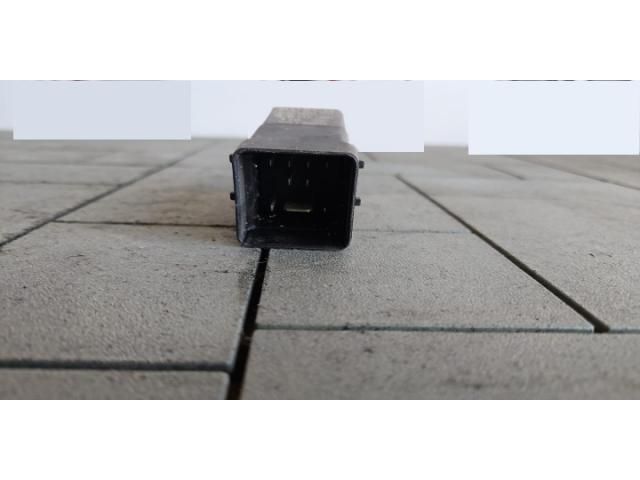 bontott RENAULT KADJAR Izzító Relé