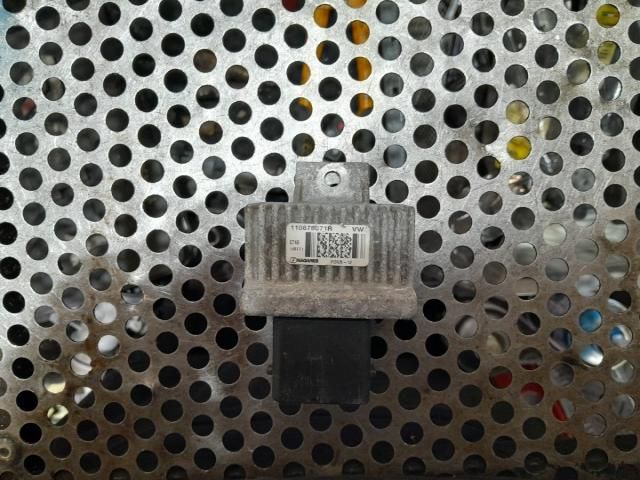 bontott RENAULT KADJAR Izzító Relé