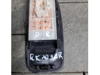 bontott RENAULT KADJAR Jobb első Ablakemelő Kapcsoló