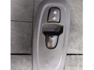 bontott RENAULT KADJAR Jobb első Ablakemelő Kapcsoló