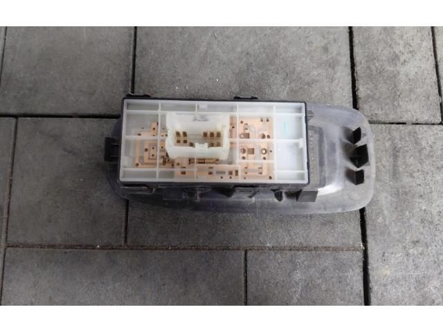 bontott RENAULT KADJAR Jobb első Ablakemelő Kapcsoló