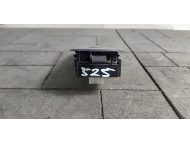 bontott RENAULT KADJAR Jobb első Ablakemelő Kapcsoló