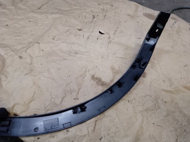 bontott RENAULT KADJAR Jobb első Sárvédő Díszléc