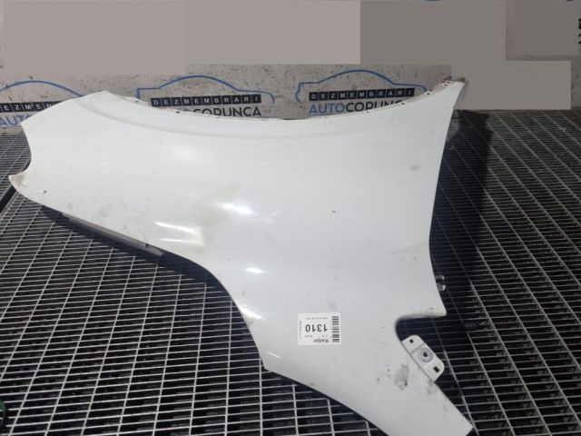 bontott RENAULT KADJAR Jobb első Sárvédő