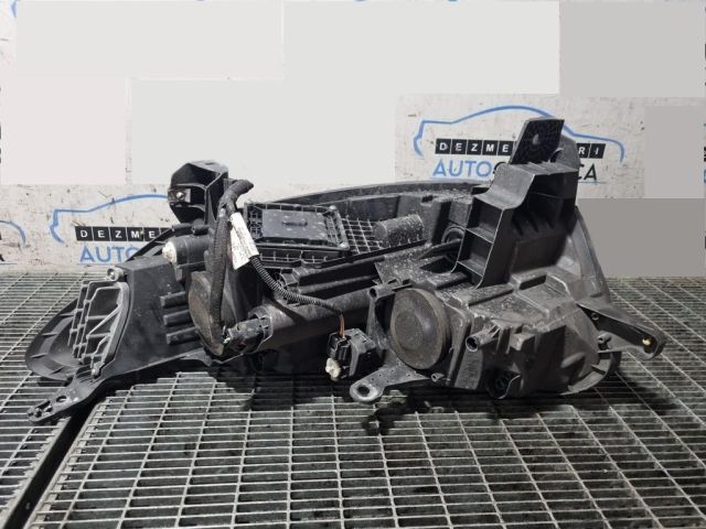 bontott RENAULT KADJAR Jobb Fényszóró