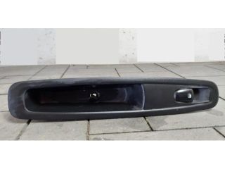 bontott RENAULT KADJAR Jobb hátsó Ablakemelő Kapcsoló