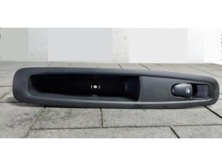 bontott RENAULT KADJAR Jobb hátsó Ablakemelő Kapcsoló