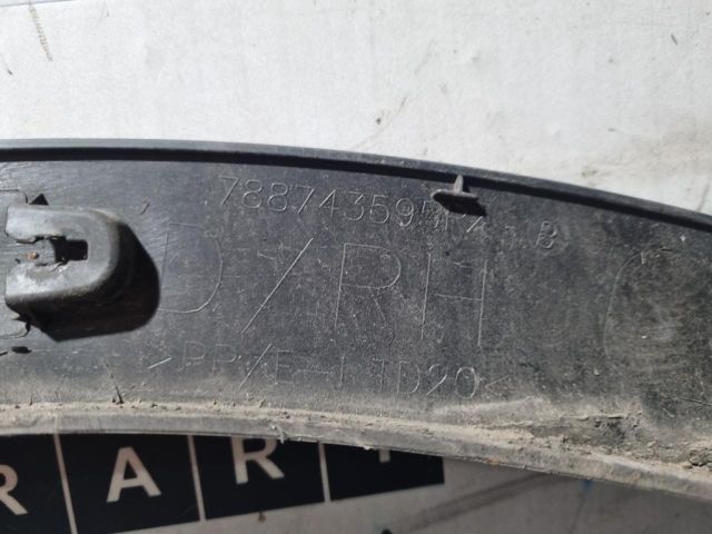 bontott RENAULT KADJAR Jobb hátsó Sárvédő Díszléc