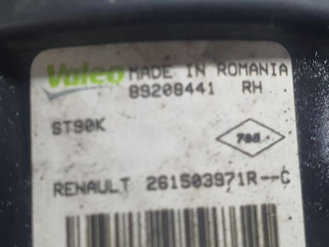 bontott RENAULT KADJAR Jobb Ködfényszóró