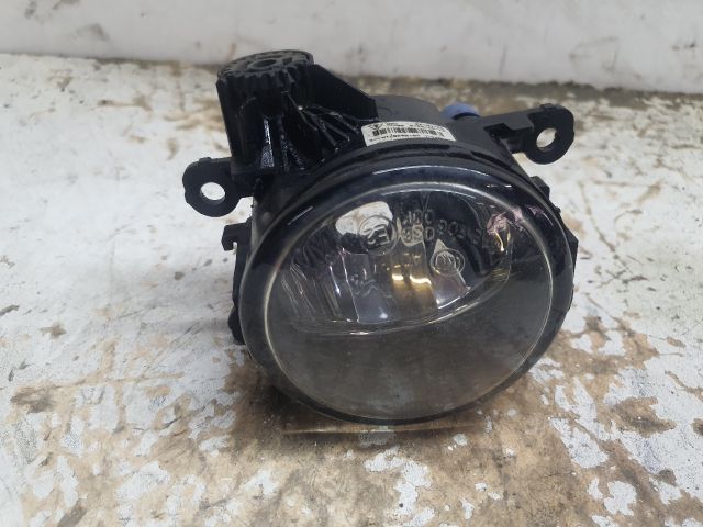 bontott RENAULT KADJAR Jobb Ködfényszóró