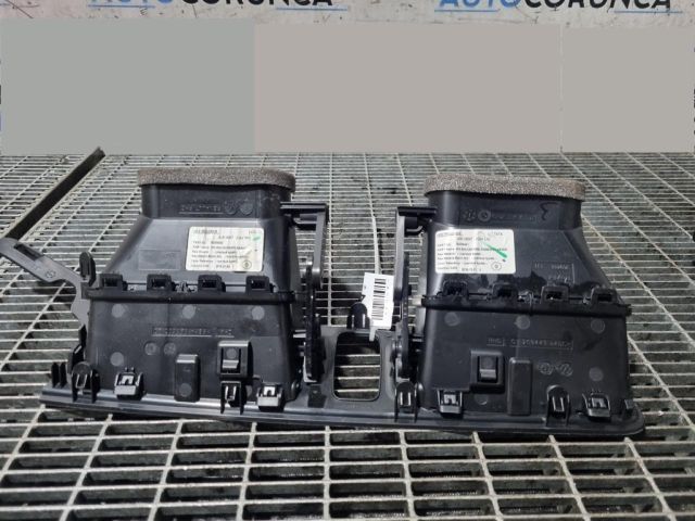 bontott RENAULT KADJAR Középső Szellőző