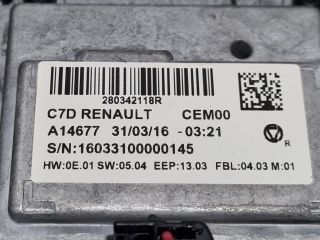 bontott RENAULT KADJAR Navigációs Fejegység