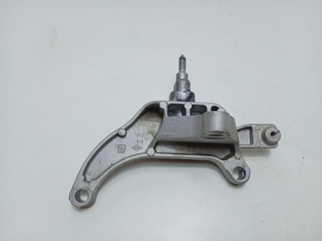 bontott RENAULT KADJAR Tartó Bak