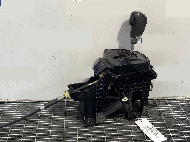 bontott RENAULT KADJAR Váltógomb