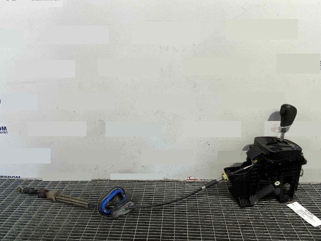 bontott RENAULT KADJAR Váltógomb