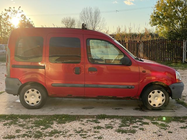 bontott RENAULT KANGOO Motor (Fűzött blokk hengerfejjel)