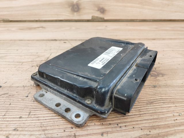 bontott RENAULT KANGOO Motorvezérlő