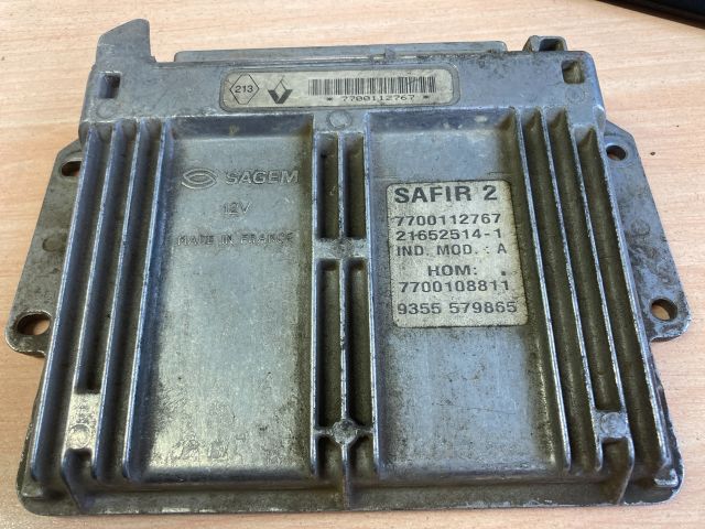 bontott RENAULT KANGOO Motorvezérlő