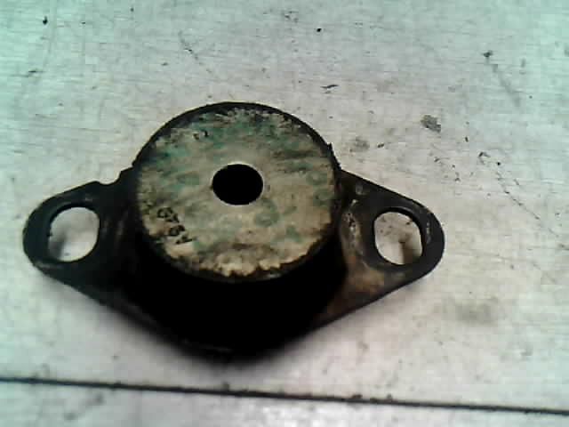 bontott RENAULT KANGOO Váltó Tartó Bak (Pozíciófüggetlen)