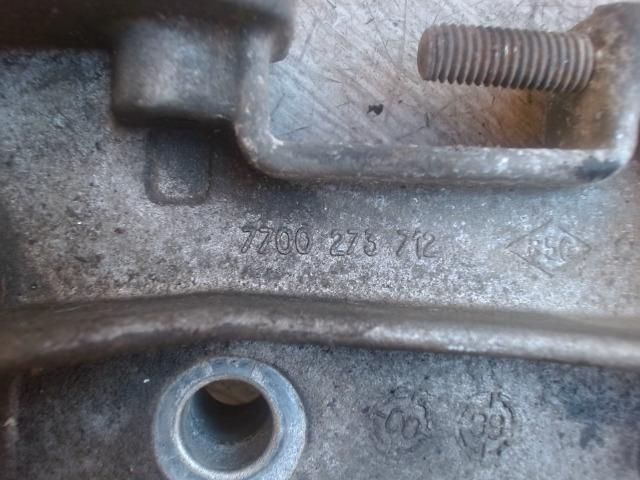 bontott RENAULT KANGOO Generátor Tartó Bak