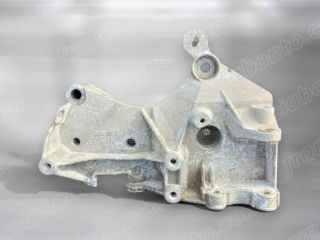 bontott RENAULT KANGOO Generátor Tartó Bak