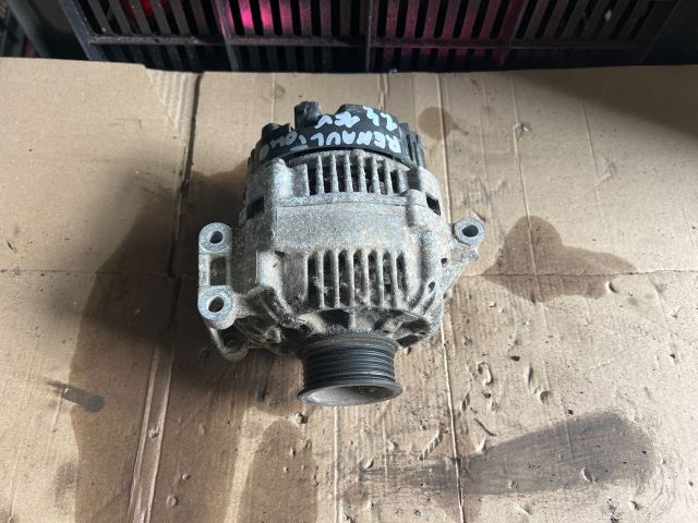 bontott RENAULT KANGOO Generátor