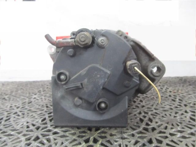 bontott RENAULT KANGOO Generátor