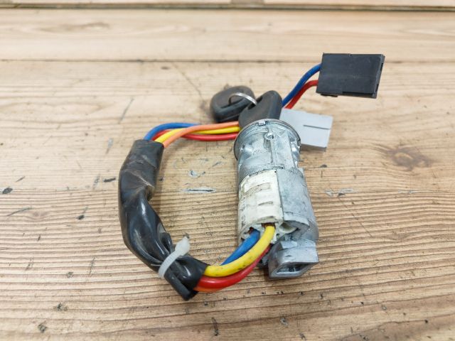 bontott RENAULT KANGOO Gyújtáskapcsoló