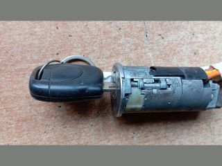 bontott RENAULT KANGOO Gyújtáskapcsoló