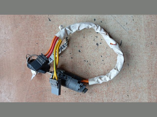 bontott RENAULT KANGOO Gyújtáskapcsoló