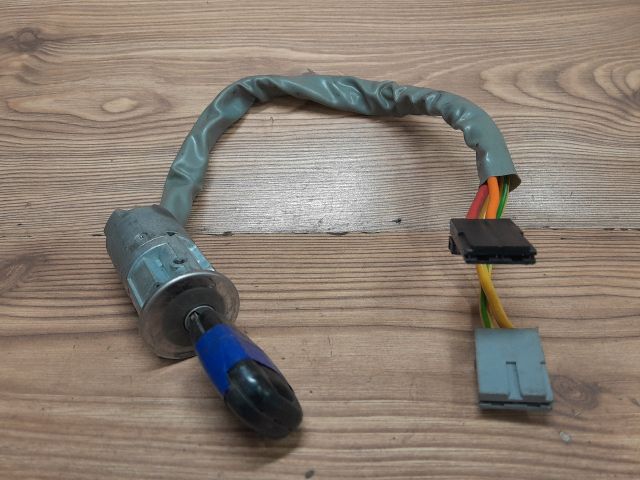 bontott RENAULT KANGOO Gyújtáskapcsoló