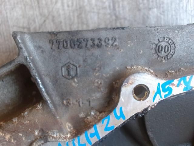 bontott RENAULT KANGOO Hátsó Vezérlés Burkolat